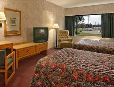 Hotel Super 8 By Wyndham Ashland Exterior foto